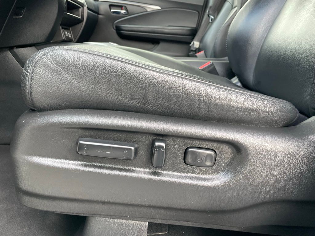 2022 Honda Pilot Special Edition 24