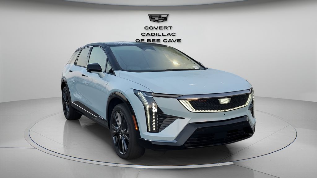 2025 Cadillac OPTIQ Sport 2