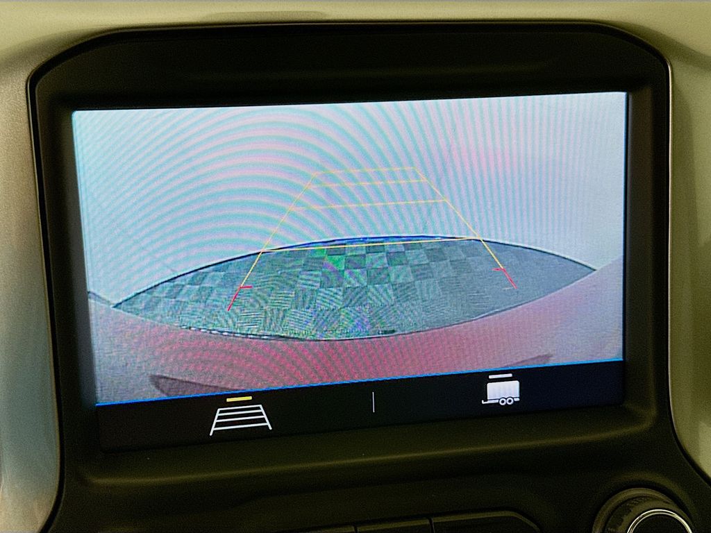 Thumbnail: 2021 Chevrolet Silverado 1500 - 13