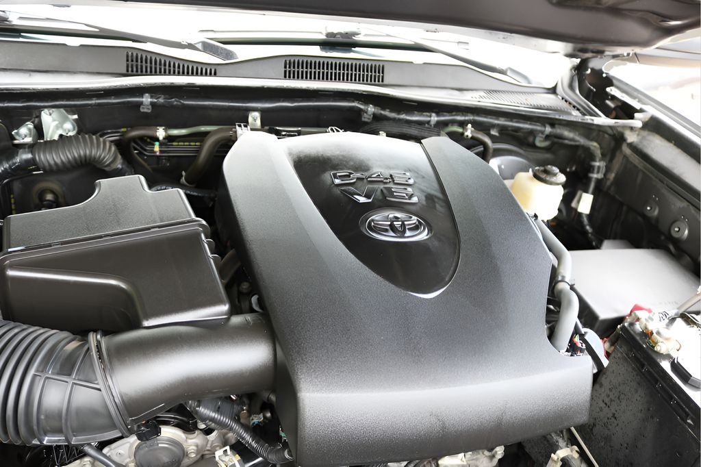 Used Car 2021 Toyota Tacoma  Sr5 For Sale Under $35,000 In Austin, Texas
