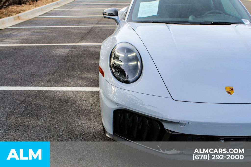 Used 2025 White Porsche Carrera GTS image 12