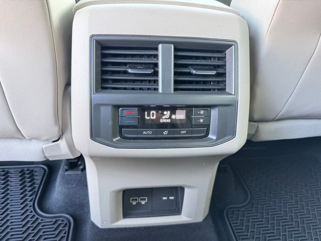 2021 Volkswagen Atlas V6 SE Technology photo 12
