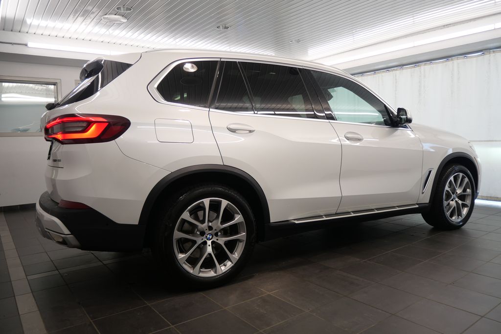 2023 BMW X5 sDrive40i 7