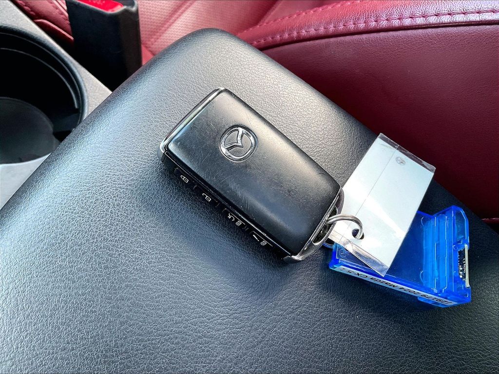 2024 Mazda CX-5 — photo 27