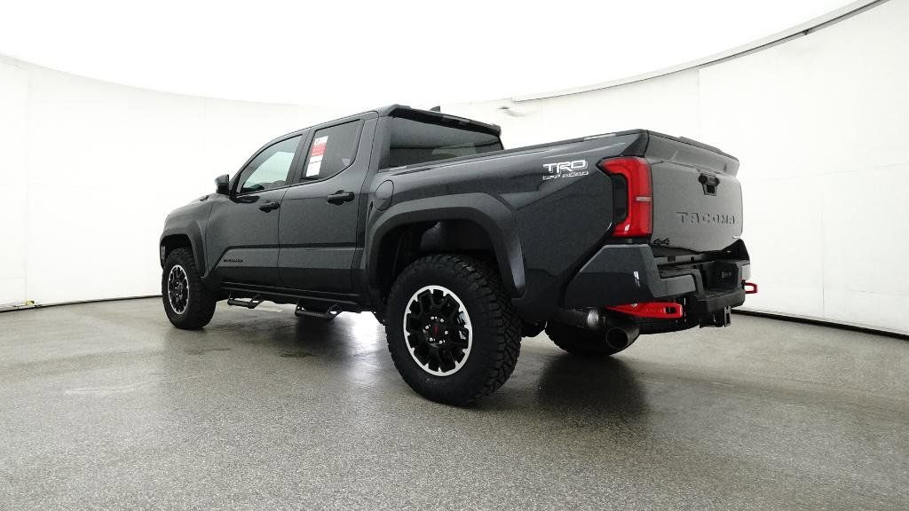 2025 Toyota Tacoma TRD Off-Road 21