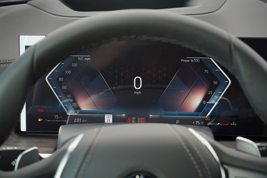 Thumbnail: 2026 BMW X5 - 17