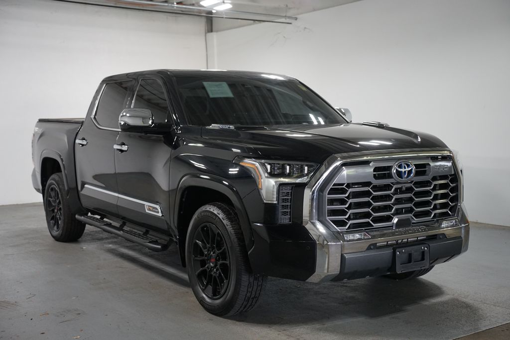 Thumbnail: 2022 Toyota Tundra - 3