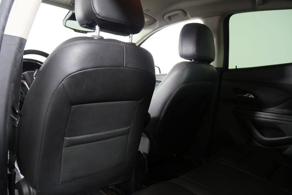 2020 Buick Encore Essence 13