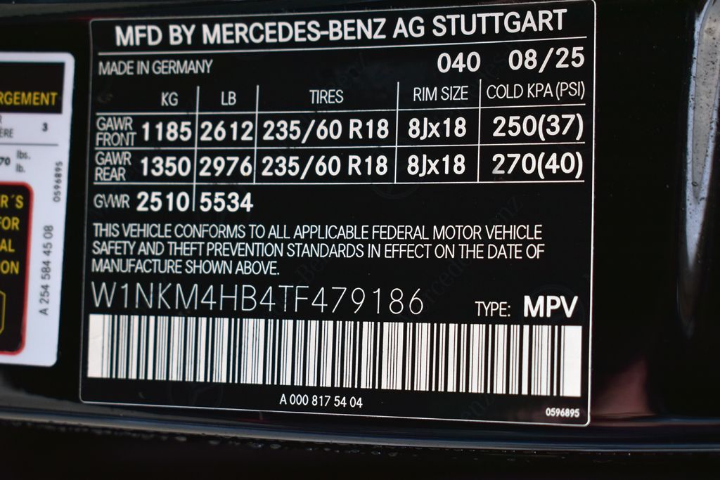 Thumbnail: 2026 Mercedes-Benz GLC - 28