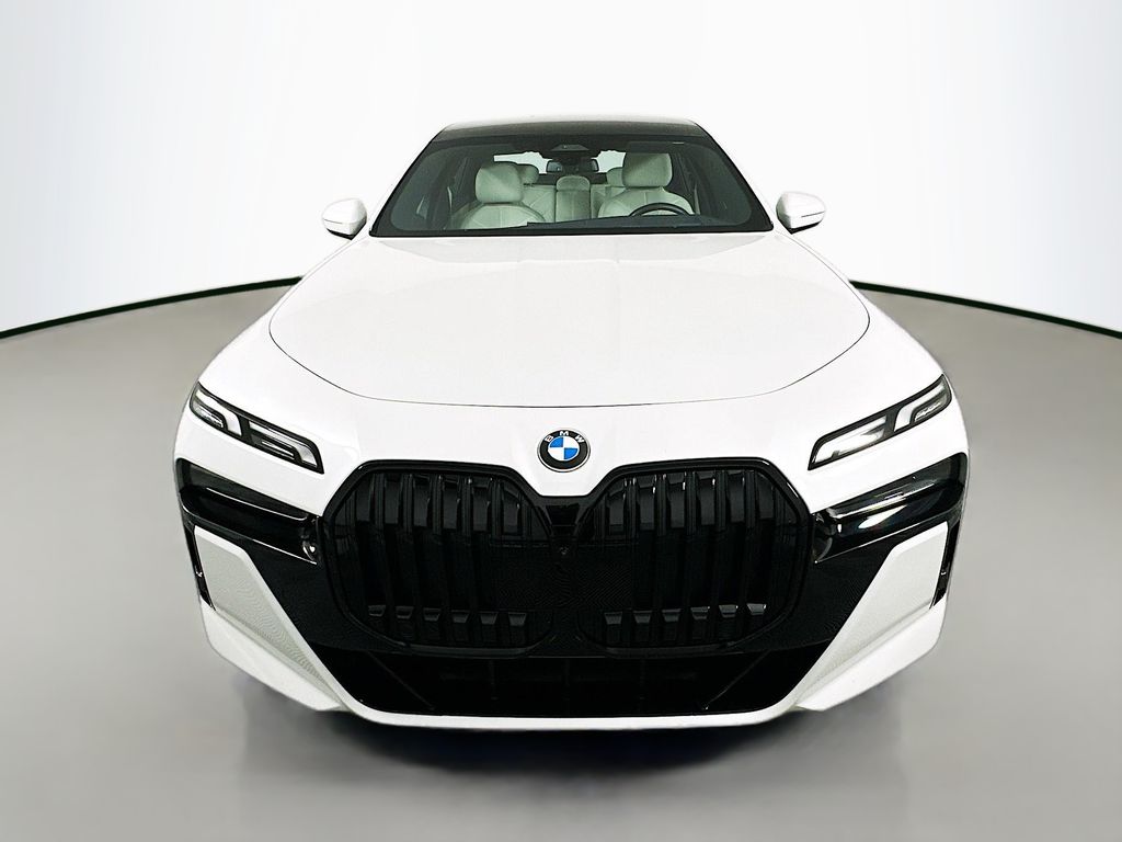 Thumbnail: 2023 BMW 7 Series - 2