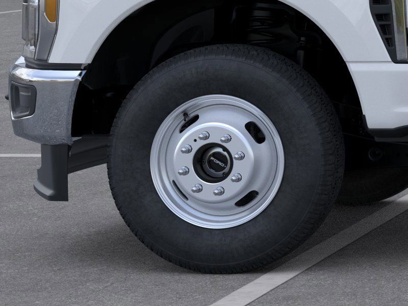 2026 Ford F-350 Chassis XL