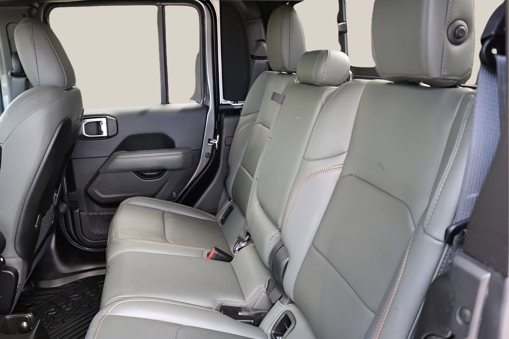 Used Car 2024 Jeep Gladiator  Mojave For Sale Under $50,000 In Austin, Texas