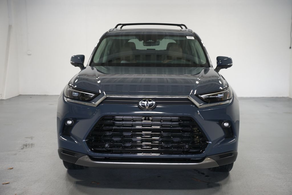 Thumbnail: 2025 Toyota Grand Highlander - 2