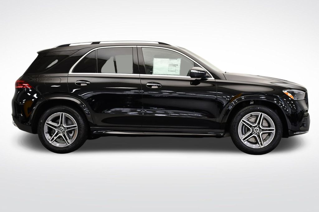 Thumbnail: 2026 Mercedes-Benz GLE - 6