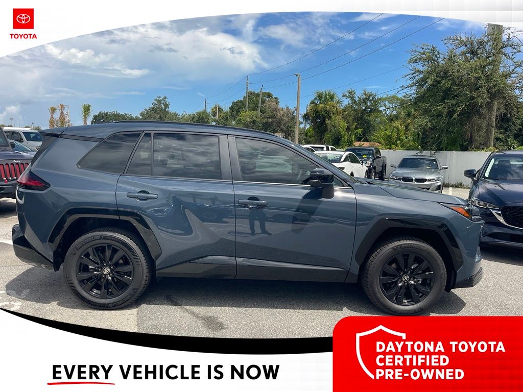 2026 Toyota RAV4 SE - Photo 6