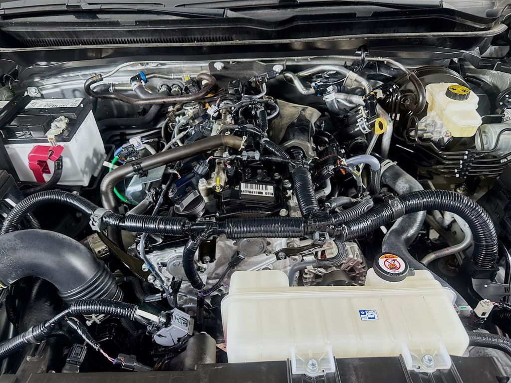 Used Car 2024 Toyota Tacoma  Sr5 For Sale Under $40,000 In Austin, Texas