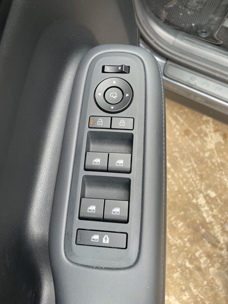 Used Car 2025 Hyundai Santa Fe Hybrid  Calligraphy For Sale Under $40,000 In Georgetown, Texas