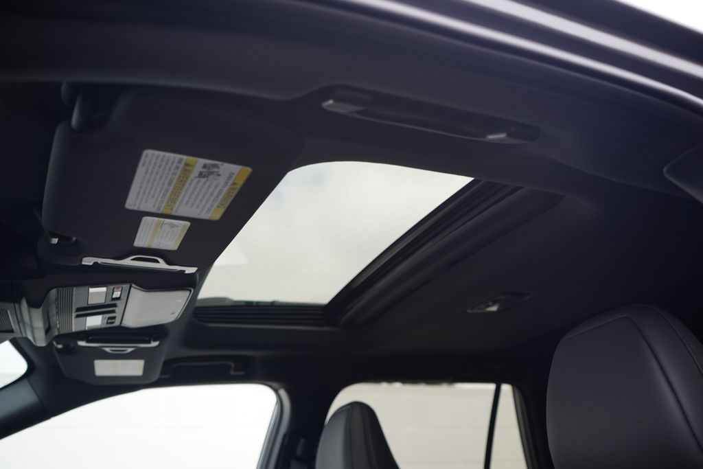 Thumbnail: 2026 Subaru Outback - 13