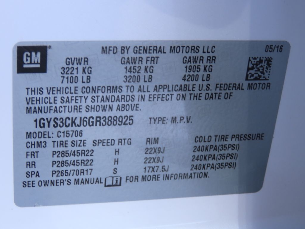 Thumbnail: 2016 Cadillac Escalade - 21