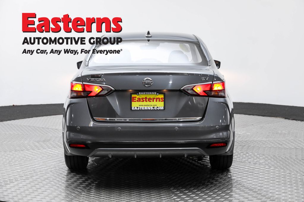 Used 2021 Gray Nissan 1.6 SV image 6