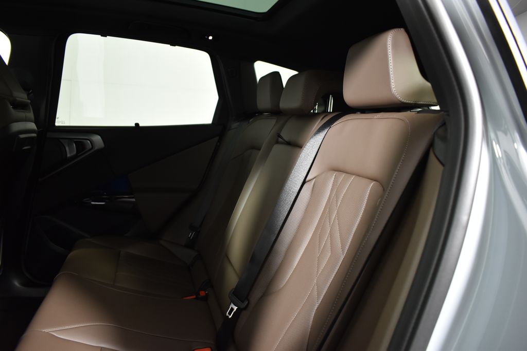 Thumbnail: 2026 BMW X3 - 4