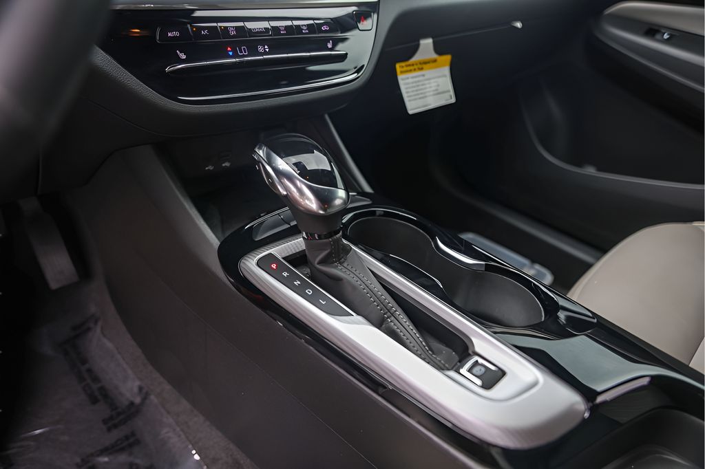 Used Car 2024 Buick Envista  Avenir For Sale Under $30,000 In Austin, Texas