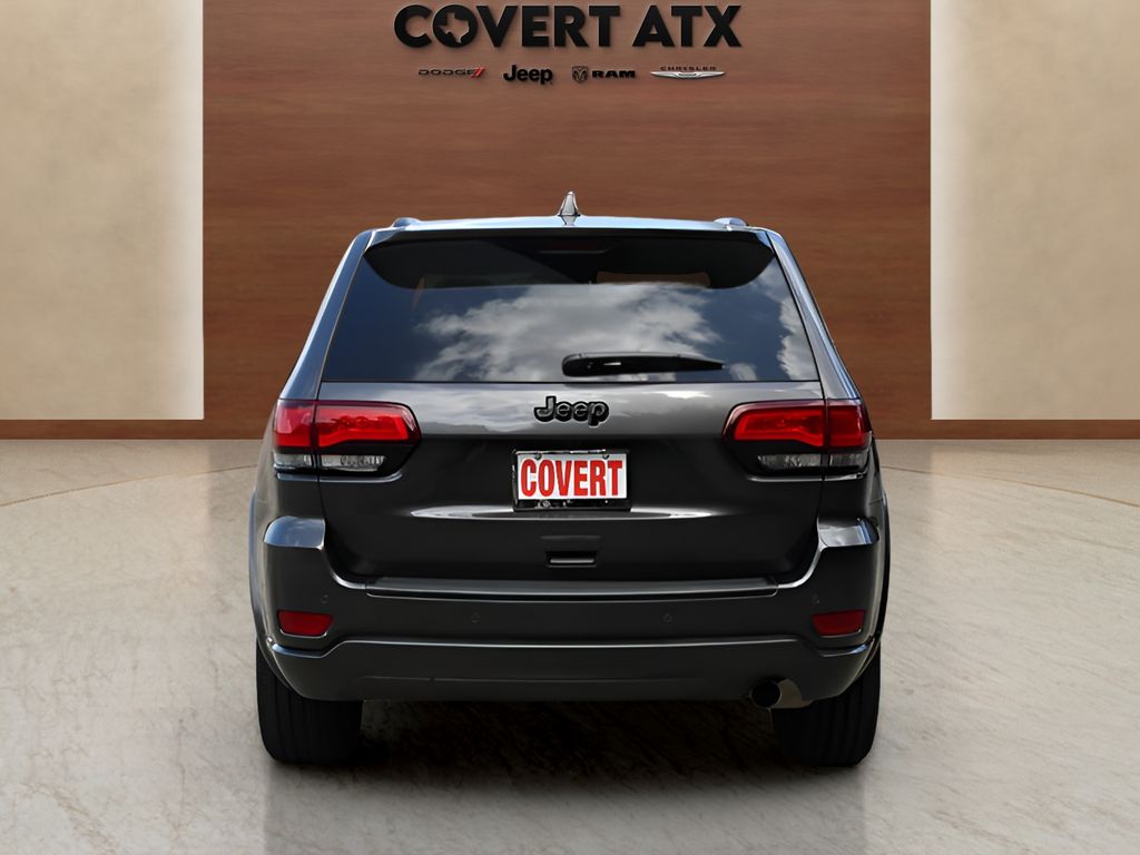 Used Car 2021 Jeep Grand Cherokee  Laredo X For Sale Under $30,000 In Austin, Texas