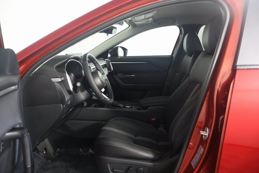 2025 Mazda CX-50  5