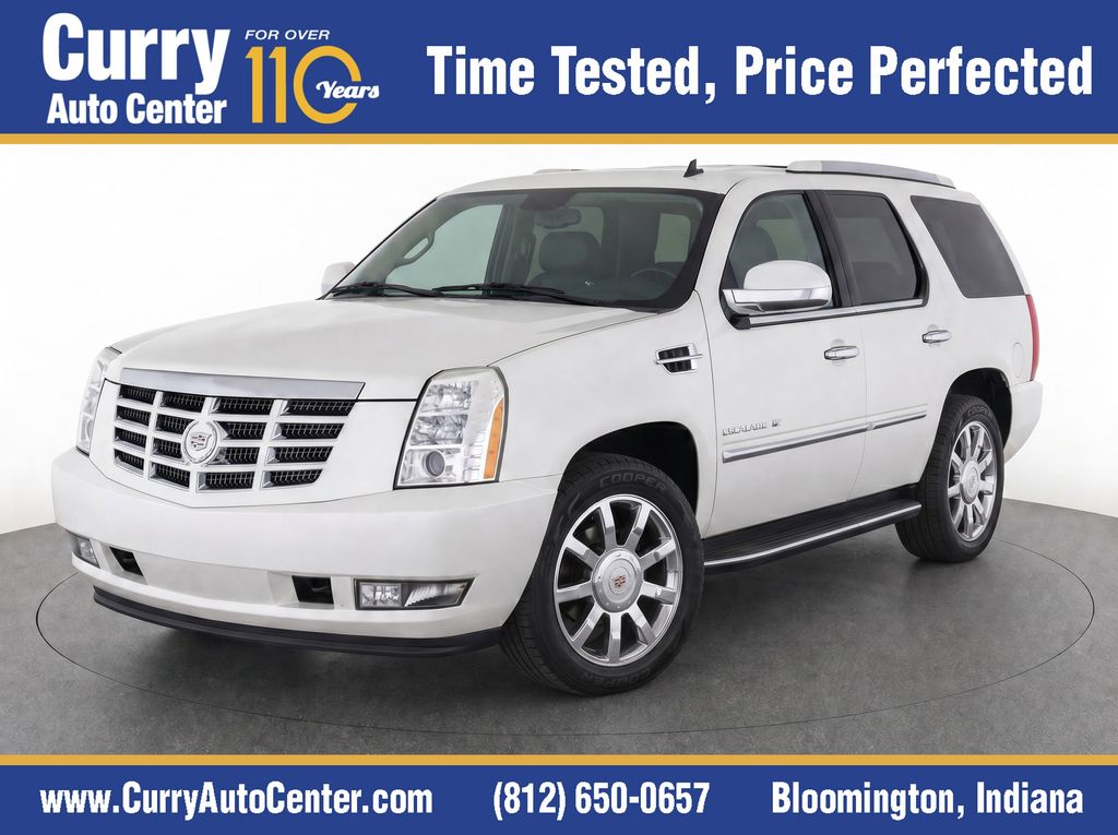 White Diamond Clearcoat 2007 Cadillac Escalade SUV / Crossover All-Wheel Drive 6-Speed Automatic Overdrive