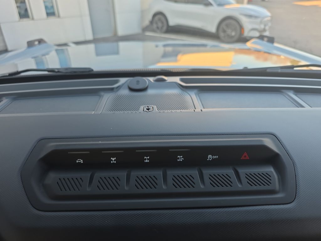 Certified Used 2025 Gray Ford Badlands image 29