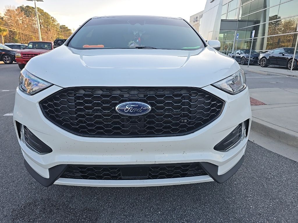2022 Ford Edge ST-Line