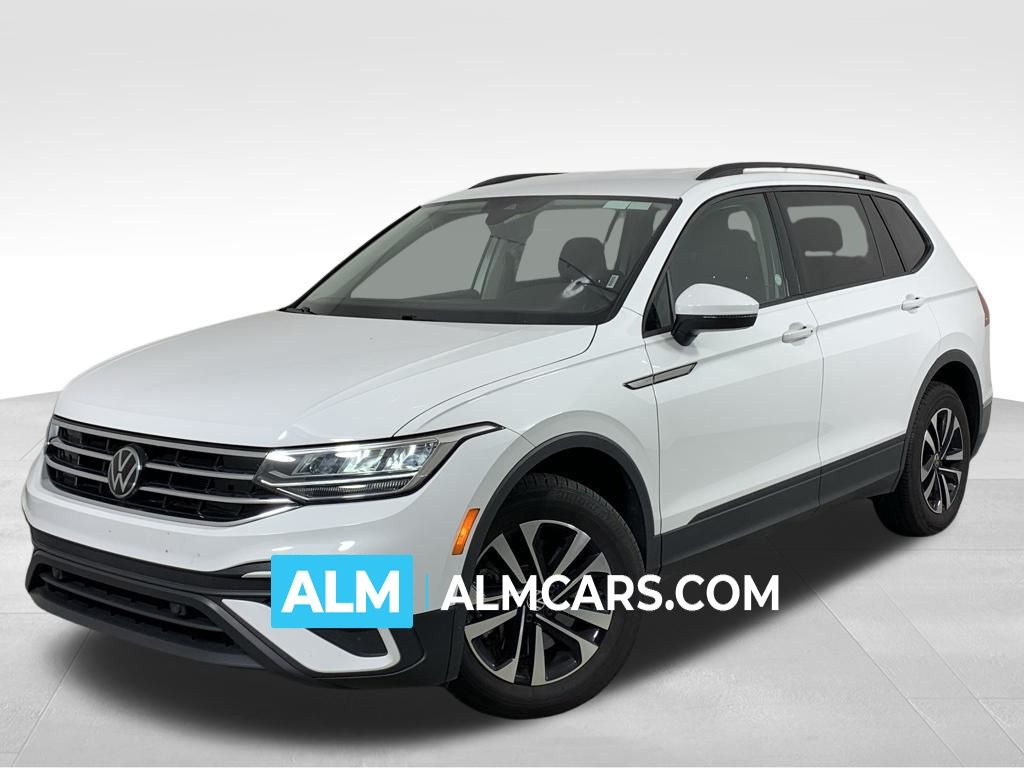 2024 Volkswagen Tiguan S's photo