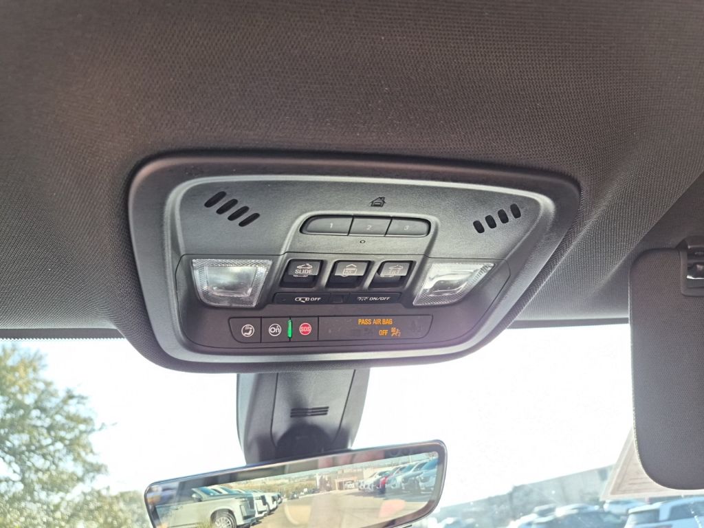 Used Car 2023 Chevrolet Traverse  Premier For Sale Under $40,000 In Austin, Texas