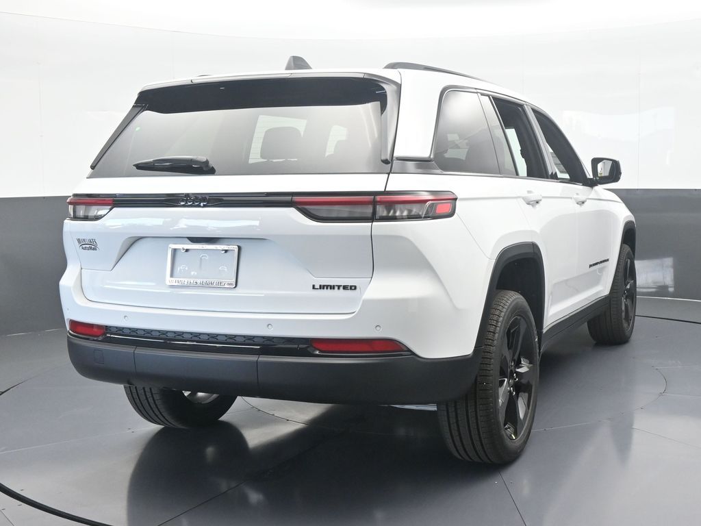 New 2025 Bright White Clearcoat Jeep Limited image 5