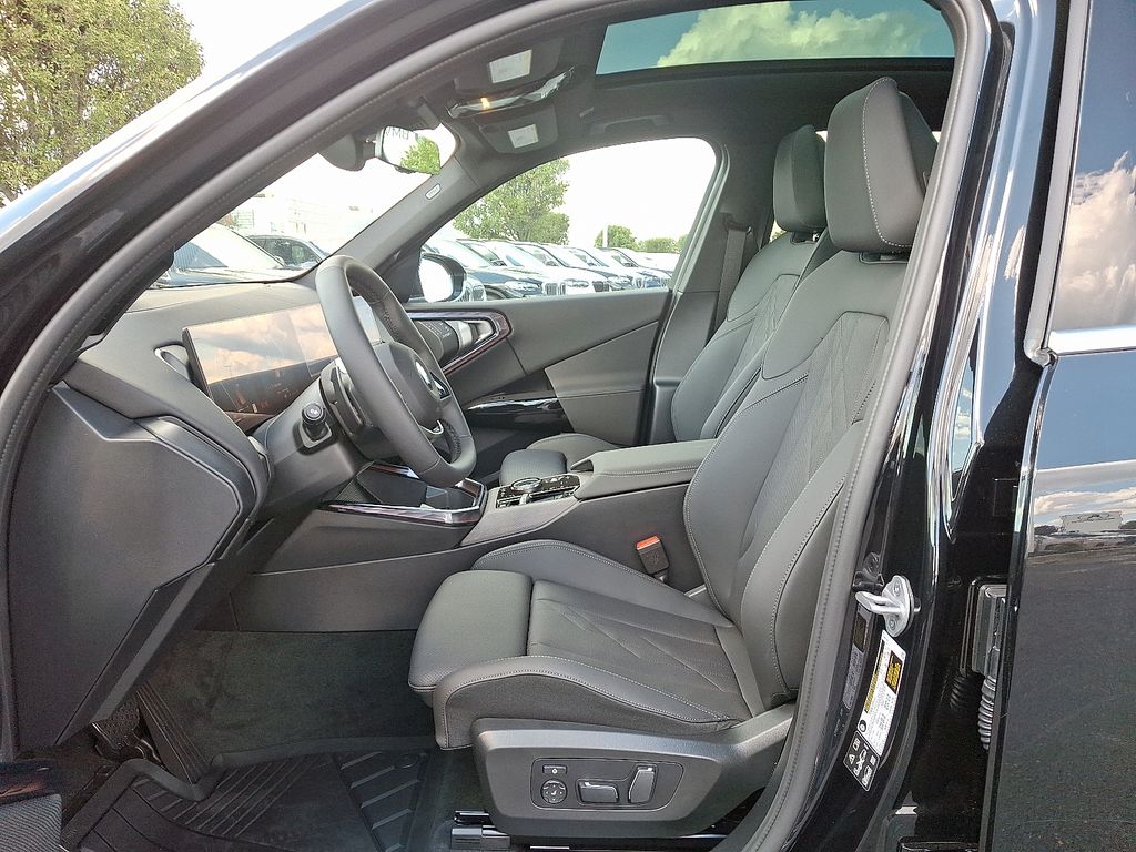 Thumbnail: 2026 BMW X3 - 6