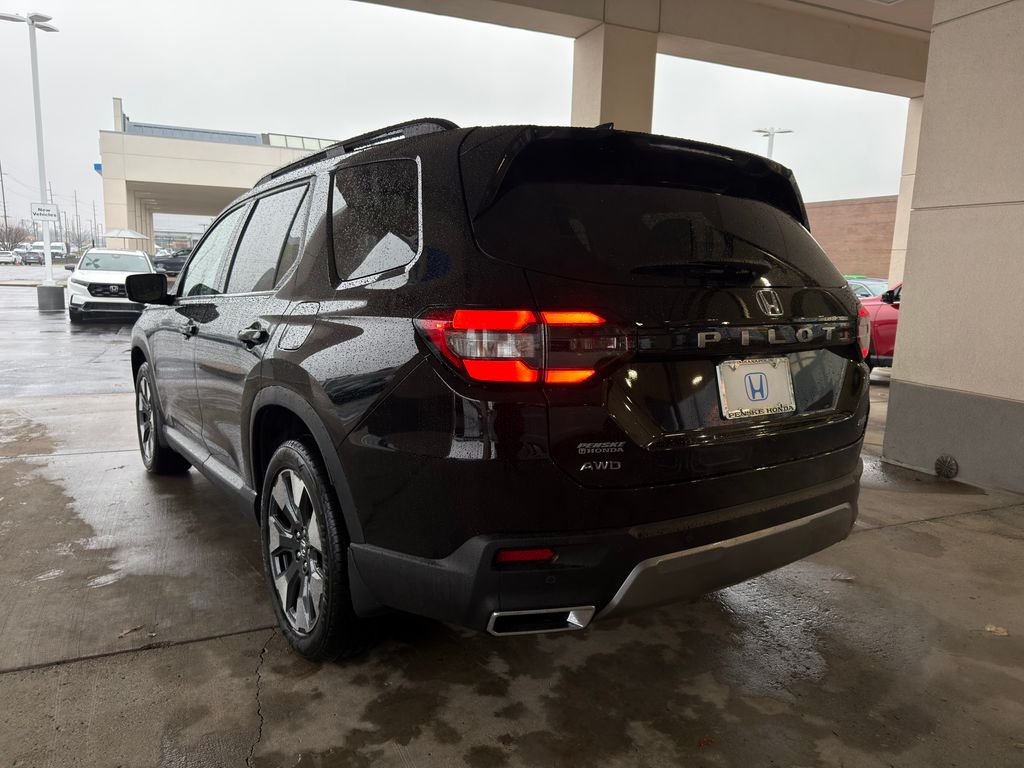 Thumbnail: 2026 Honda Pilot - 3