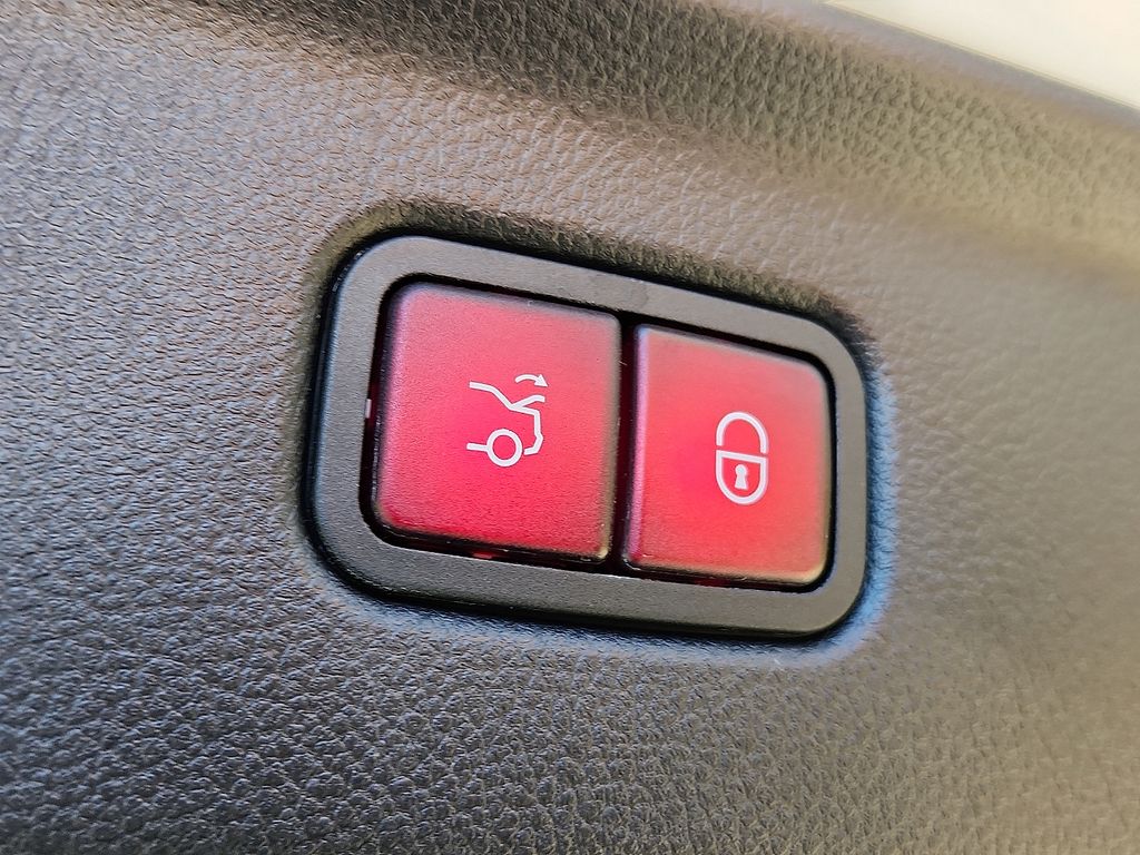 Thumbnail: 2023 Mercedes-Benz S-Class - 27