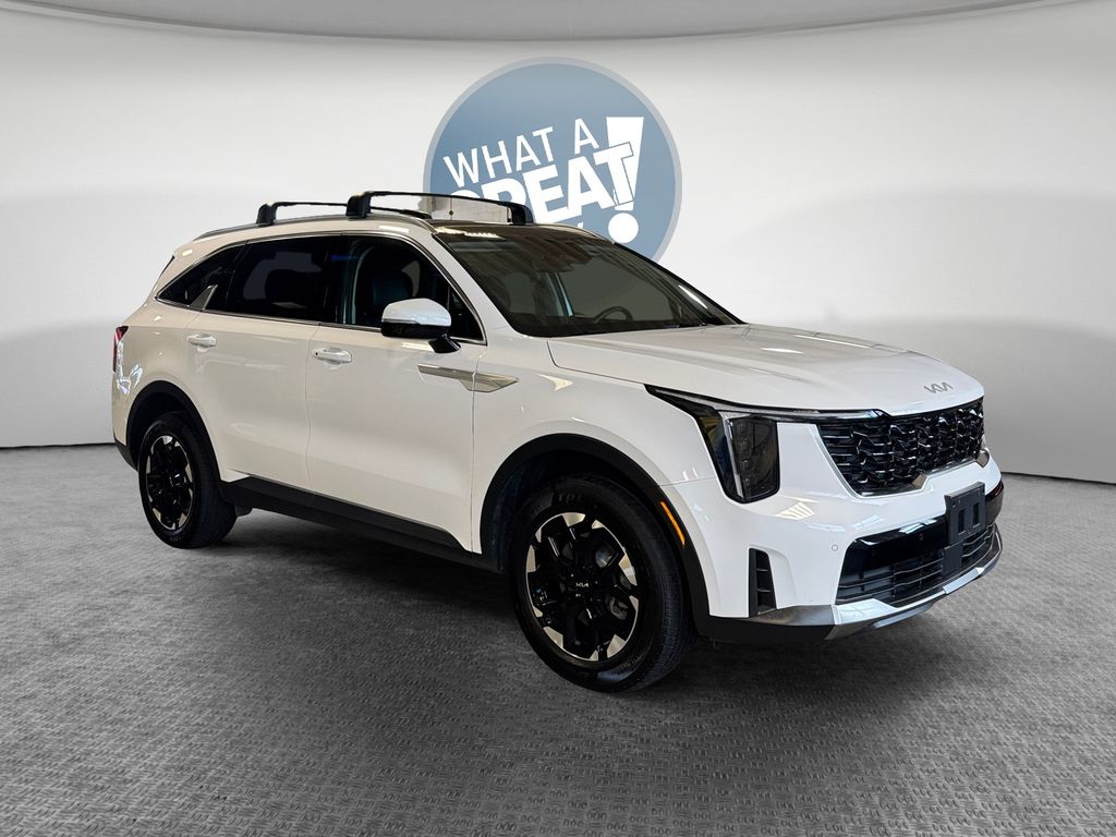 Glacial White Pearl 2024 Kia Sorento SUV / Crossover All-Wheel Drive 8-Speed Automatic