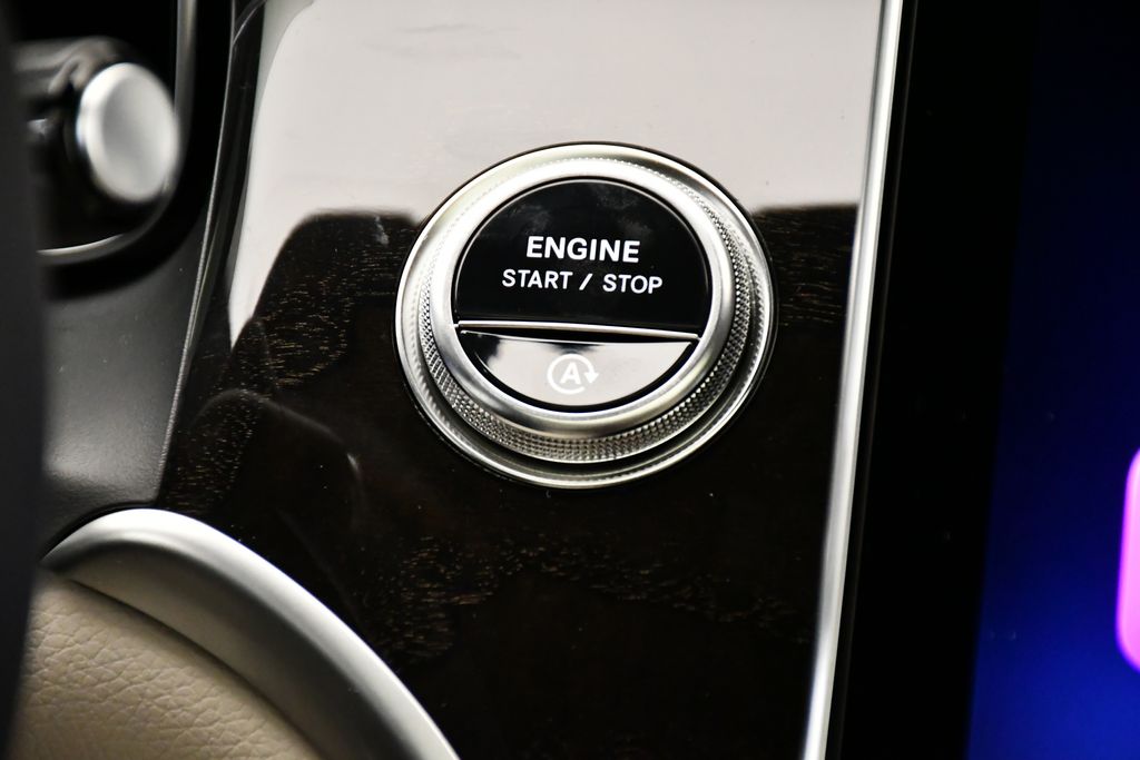 Thumbnail: 2026 Mercedes-Benz GLC - 27