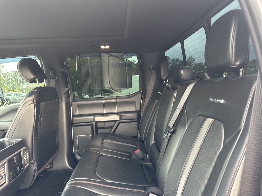 2019 Ingot Silver Metallic Ford Super Duty F-350 DRW Platinum 4X4 Truck