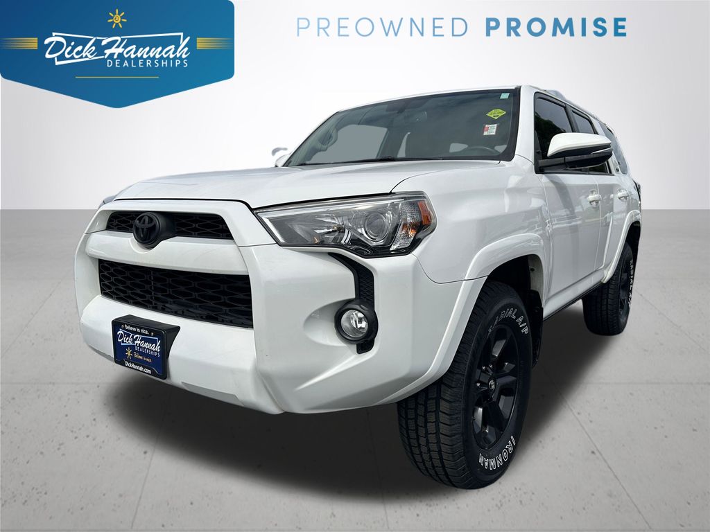 Super White 2018 Toyota 4Runner SUV / Crossover Four-Wheel Drive 5-Speed Automatic Overdrive