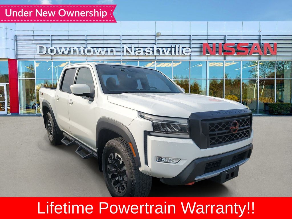 2023 Nissan Frontier PRO-4X Crew Cab 4WD