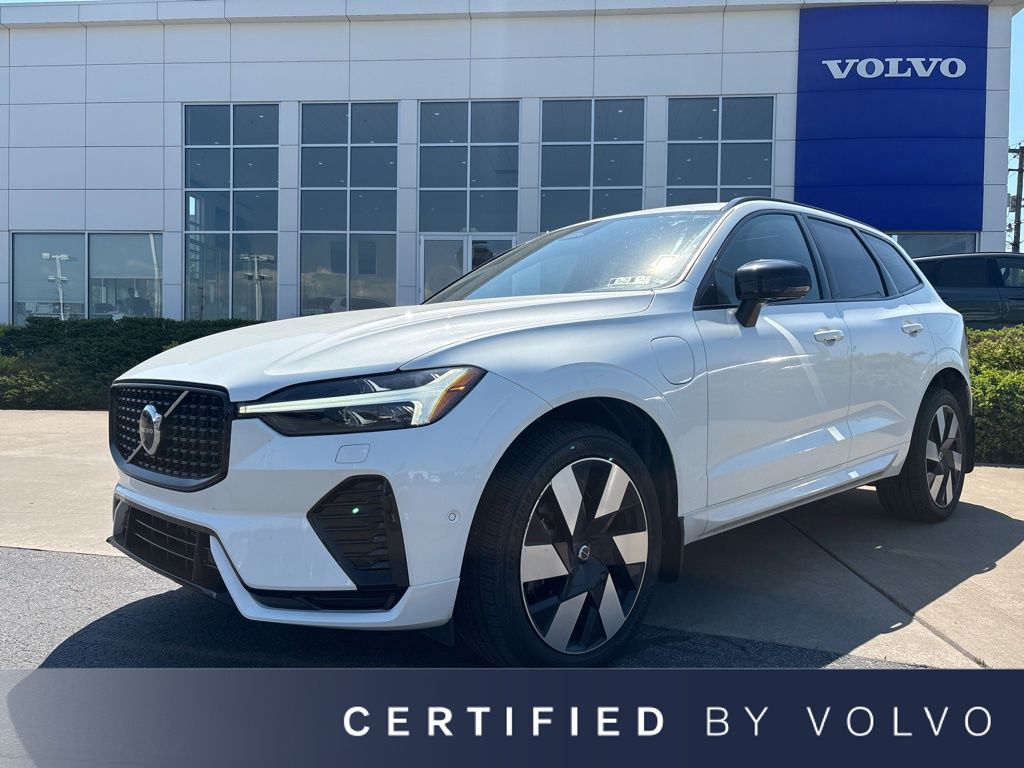 Crystal White 2024 Volvo XC60 Recharge T8 Plus Dark Theme eAWD SUV / Crossover All-Wheel Drive Automatic