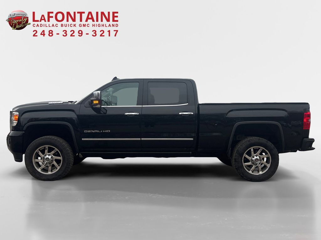 2017 GMC Sierra 2500HD Denali 4