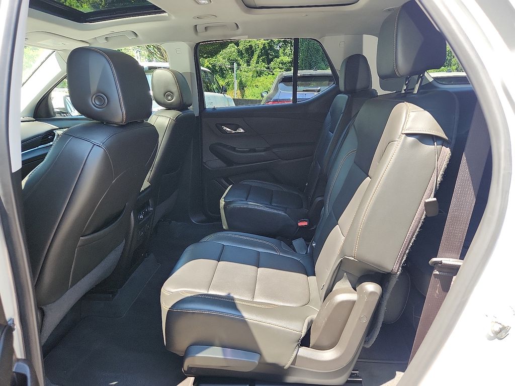 Thumbnail: 2019 Chevrolet Traverse - 10