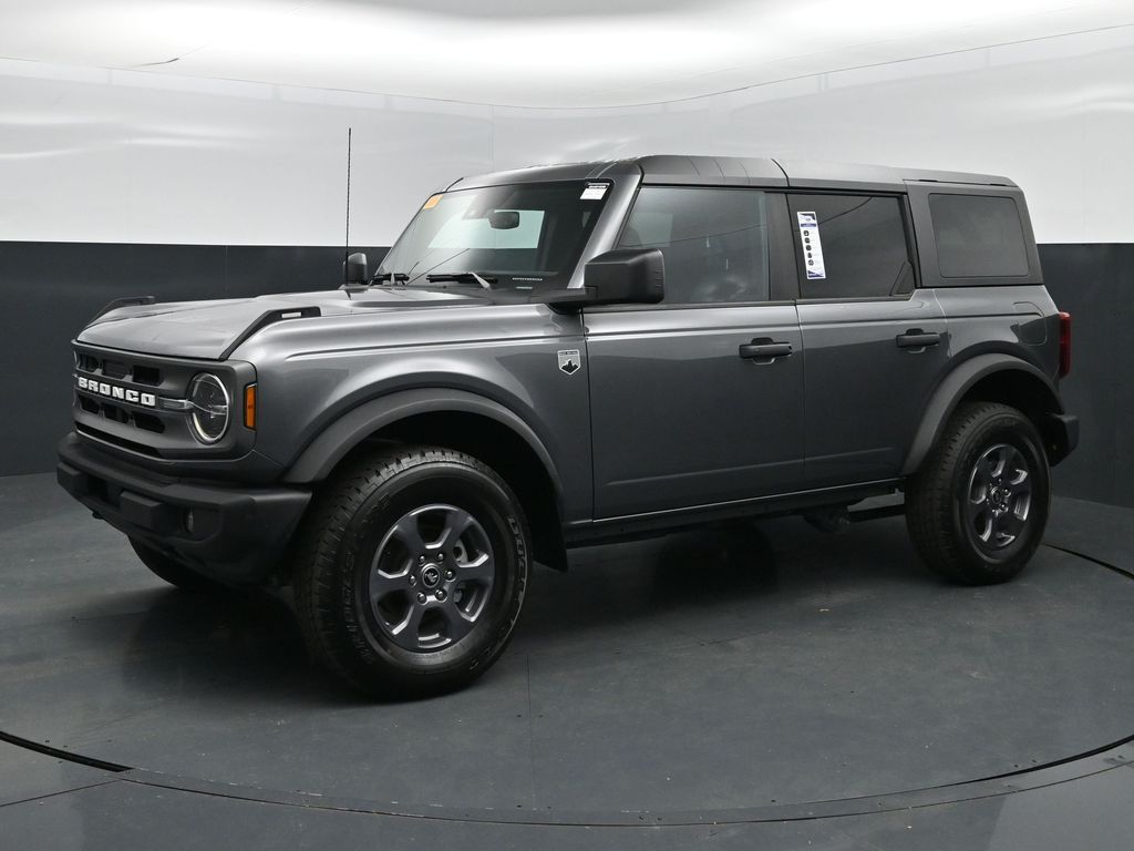 Gray Metallic 2024 Ford Bronco SUV / Crossover Four-Wheel Drive 7-Speed Manual