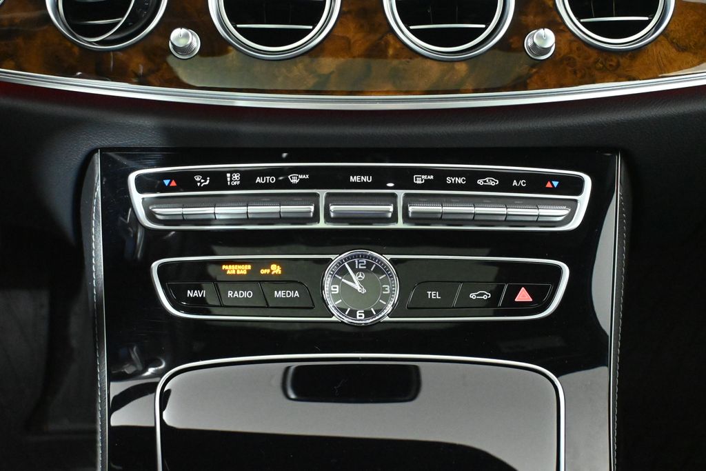 2017 Mercedes-Benz E-Class E 300 23