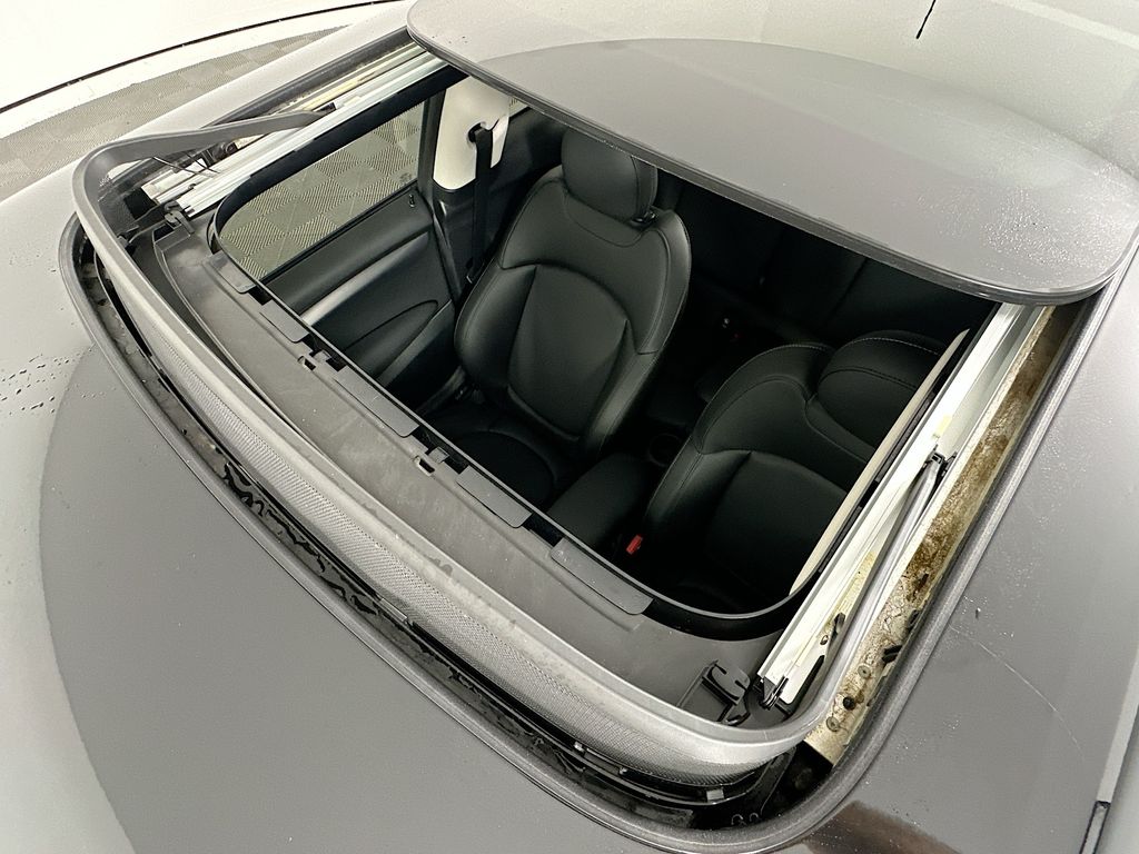 Thumbnail: 2024 MINI Cooper - 22