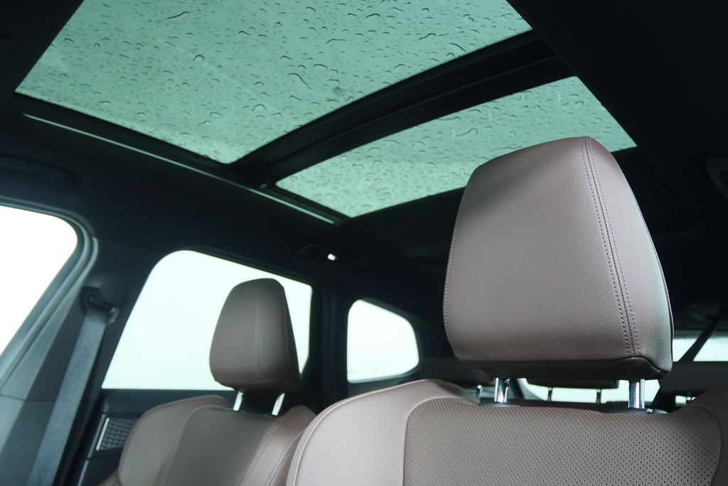 Thumbnail: 2023 BMW X1 - 12