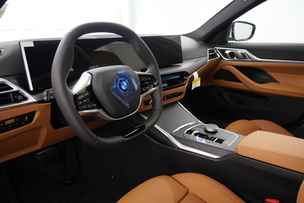 2025 BMW i4 eDrive40 15